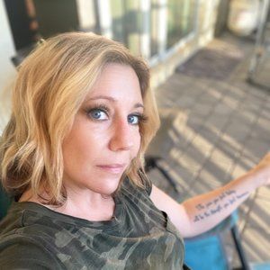 Meet your Posher, Melissa!